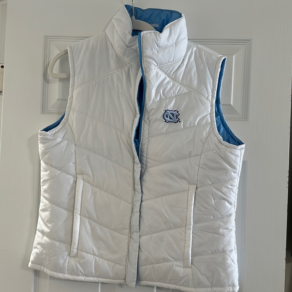 Columbia UNC Tarheel reversible vest sz L